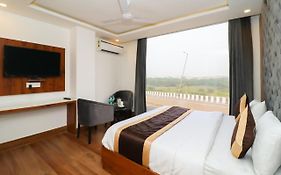 Opo The View, Delhi Airport